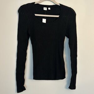 Gap Black Fitted Scoop Neck Knit Sweater Size Small NWT